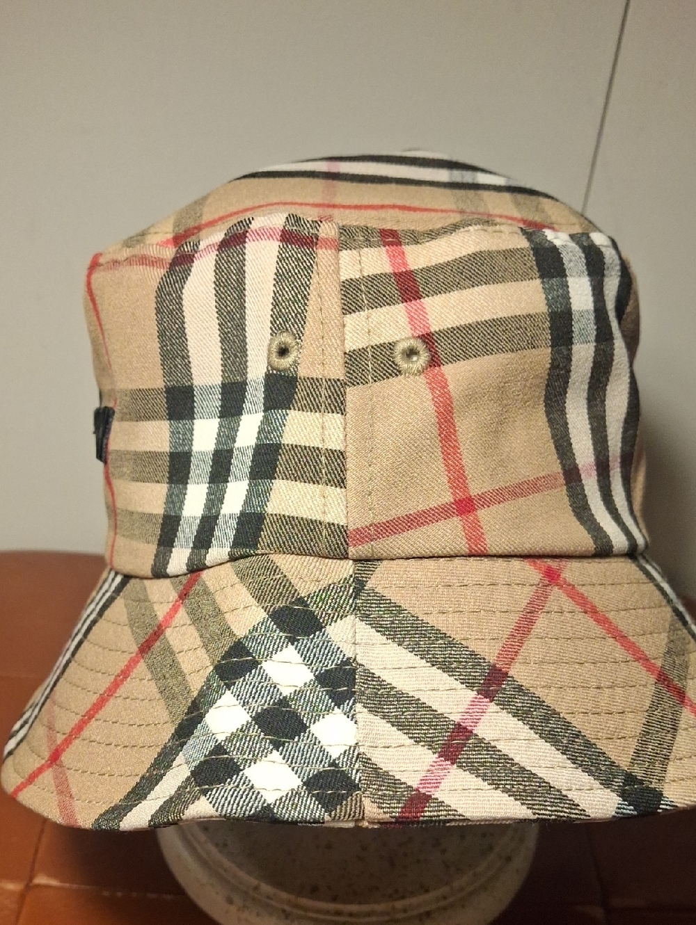 Burberry Beige Check Bucket Hat - Picture 3 of 6